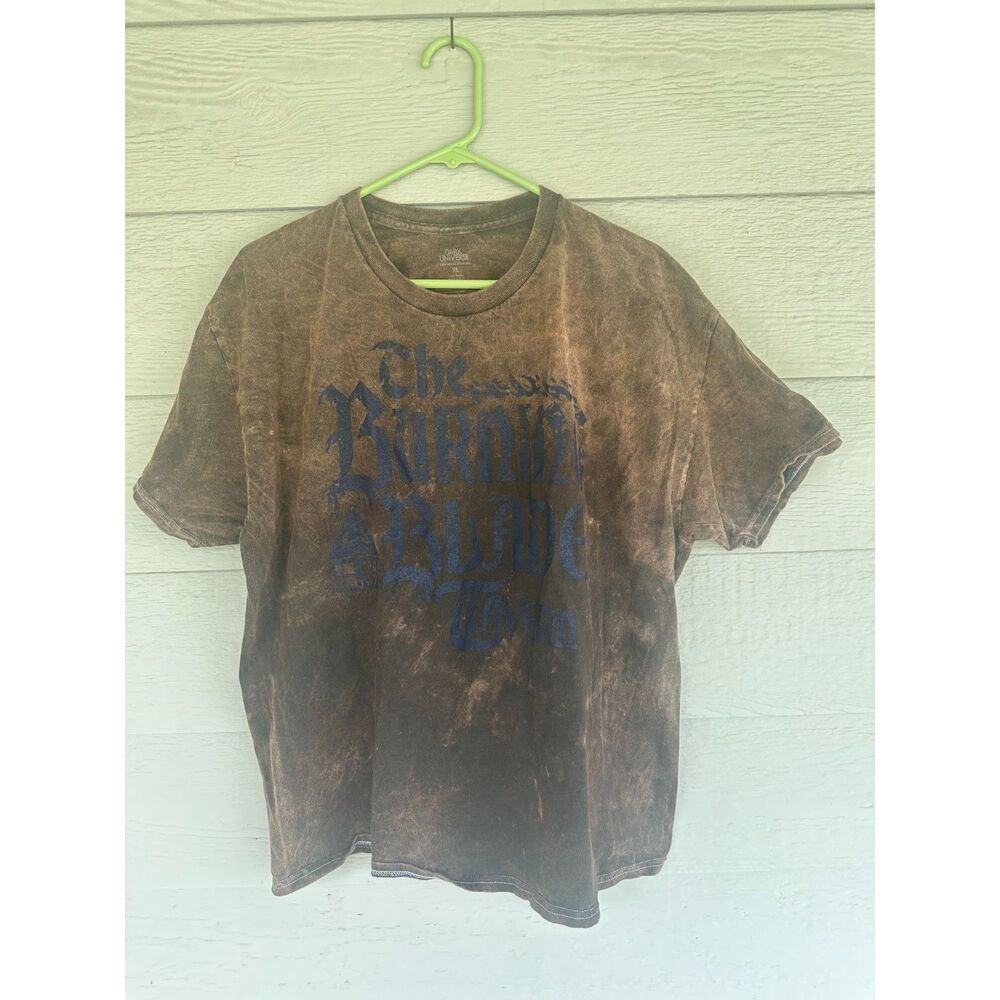 Universal Studios Epic Dark Universe The Burning Blade Tavern Acid Wash Shirt XL